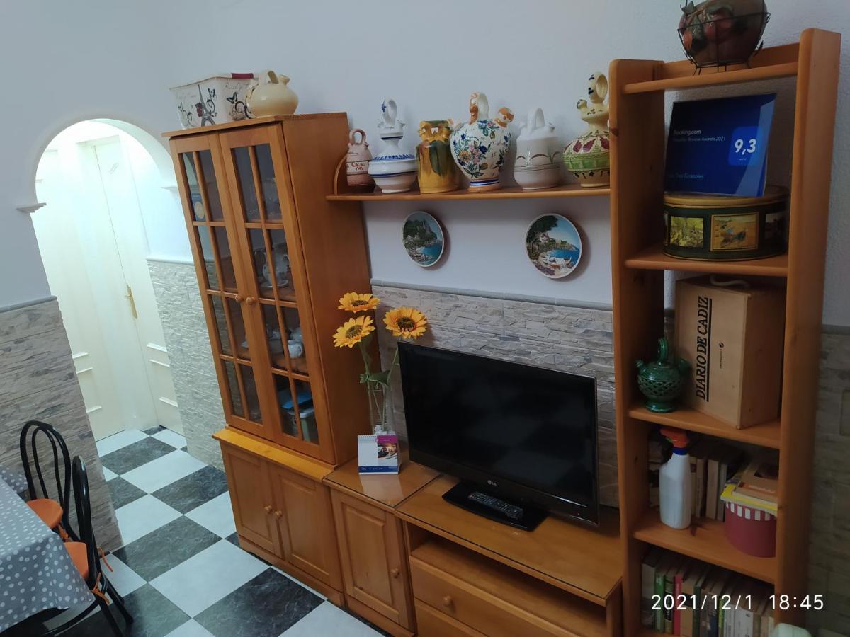 Los Tres Girasoles 加的斯 外观 照片